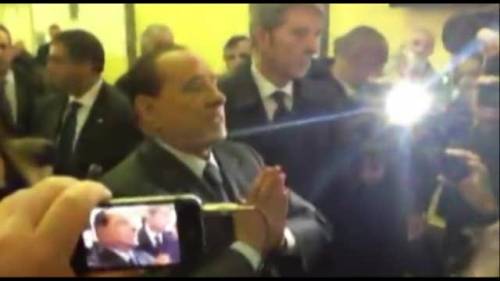 Berlusconi: "Io sono assolutamente estraneo"