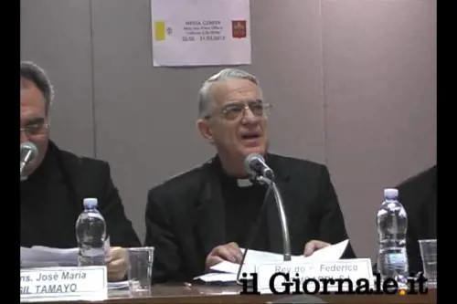 Come è fatta la scheda per eleggere il Papa
