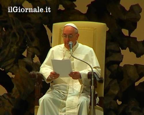 Il Papa scherza con i giornalisti