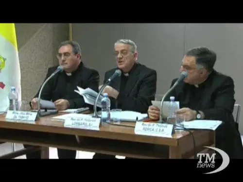 Papa Francesco: l'anello del pescatore è in argento