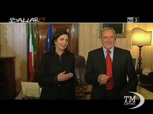 Grasso e Boldrini: "Ci tagliamo lo stipendio"