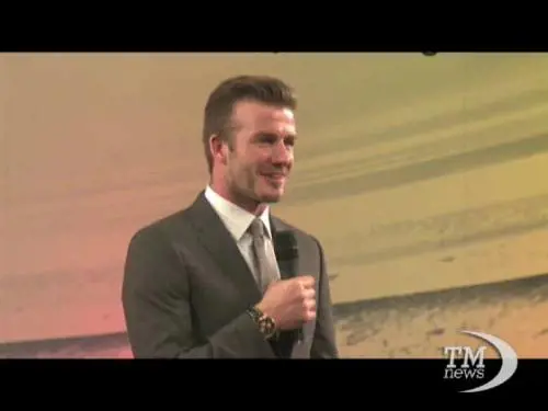 Beckham ambasciatore tra i bambini cinesi