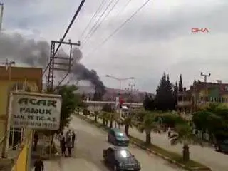 Turchia, autobombe vicino al confine siriano