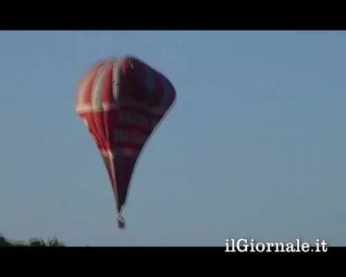 Scontro tra due mongolfiere: 2 morti e 23 feriti