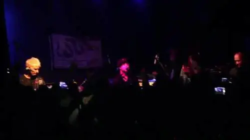 Green Day, show a sorpresa in un circolo di Milano