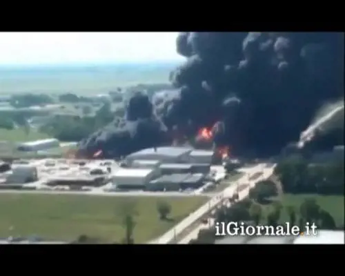 Esplosione impianto petrolchimico in Louisiana