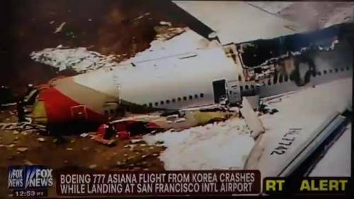 San Francisco, il Boeing 777 sventrato dallo schianto