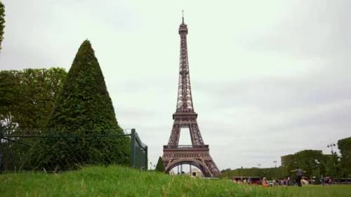 Ora Google arriva anche sulla Tour Eiffel