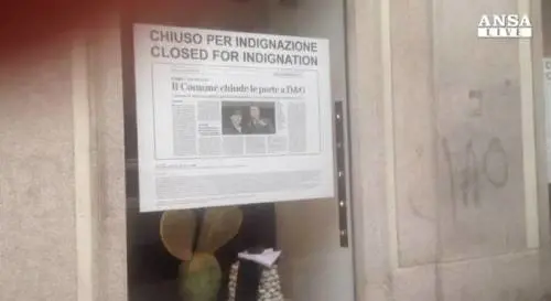 Chiusi per indignazione