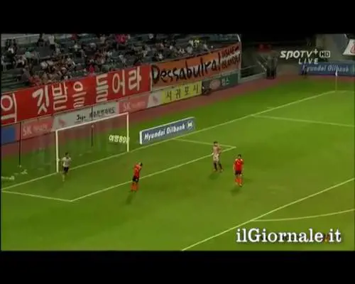 Clamoroso gol da porta a porta