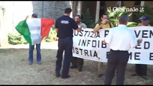 Gli esuli umiliati a Pola