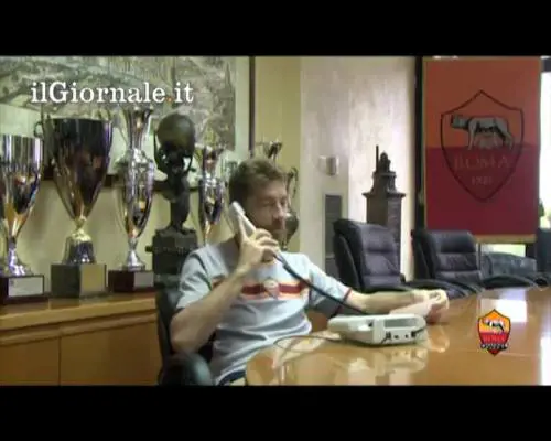 Campagna abbonamenti, il portiere della Roma De Sanctis chiama i tifosi a casa
