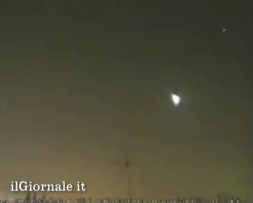 Il meteorite ripreso a Ferrara