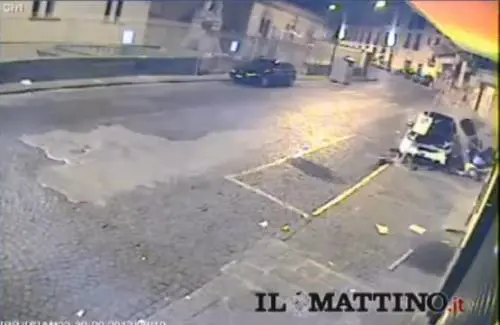 A Posillipo rapinatori inseguiti e uccisi