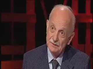 Mori: "I servizi segreti italiani sono mediocri come i politici"