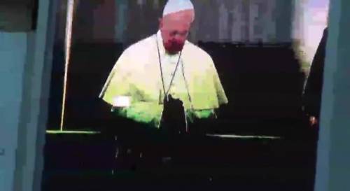 Papa Francesco inizia la veglia per la pace