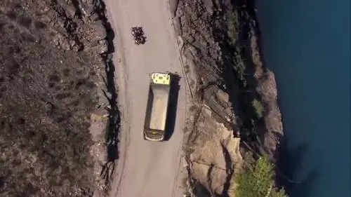 E se alla guida di un tir ci fosse un criceto?