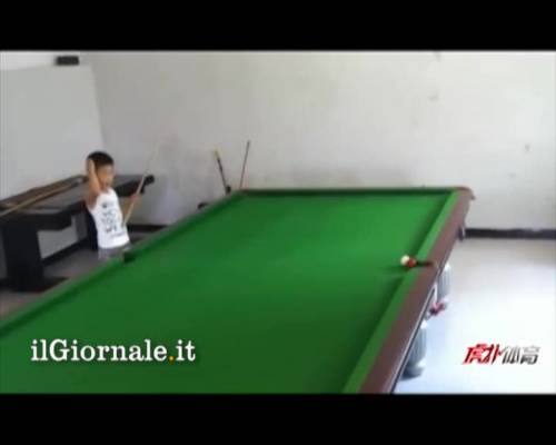 Campione di biliardo a soli 3 anni