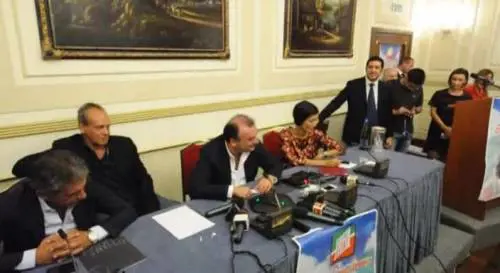 Berlusconi: "Non sono stanco di combattere"