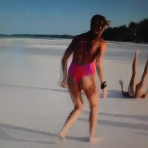 Santarelli-Satta: è lotta in spiaggia
