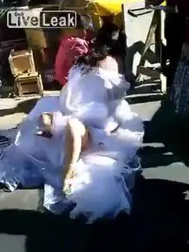 Rissa a Valparaiso: marito conteso tra due spose