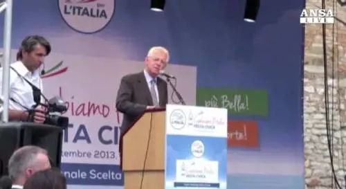 Monti attacca il governo