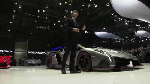 Veneno Roadster, l'auto più esclusiva al mondo