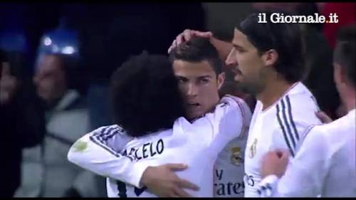 Ronaldo segna e "fa il soldatino"