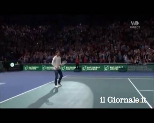 Ibra palleggia con  Djokovic