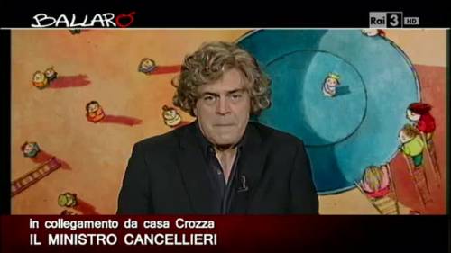 Maurizio Crozza imita la Cancellieri "umana"