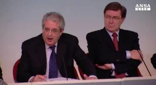 Imu, Saccomanni: "È difficile trovare i fondi"