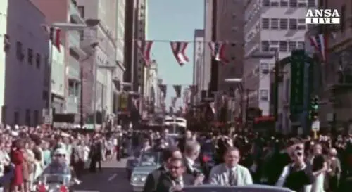 Obama ricorda JFK a 50 anni dall'omicidio 