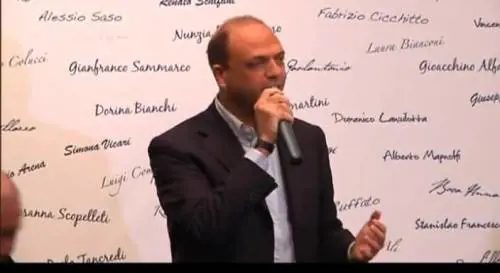 Alfano battezza il Nuovo centrodestra