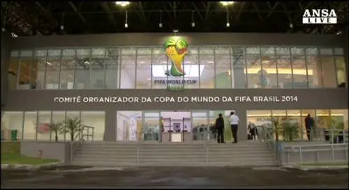 Mondiali, presentata maglia Brasile 