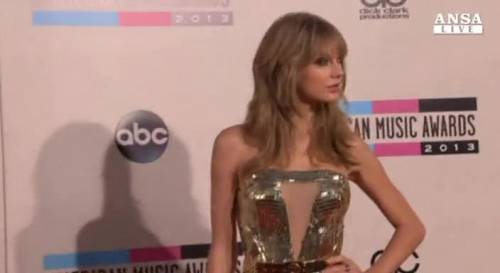 Taylor Swift domina i Music Award Usa 
