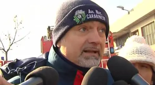 Prato, i soccorritori: "Le persone intrappolate urlavano"