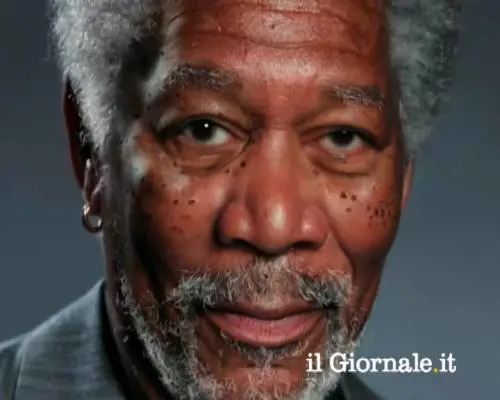 Dipinge Morgan Freeman con l'iPad