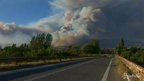 Il Cile in fiamme. È emergenza