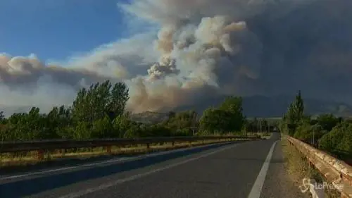 Il Cile in fiamme. È emergenza