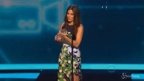 Sandra Bullock trionfa ai People's Choice award