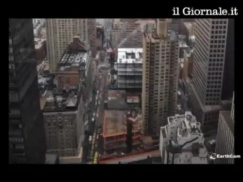 La costruzione dell'albergo più alto in timelapse