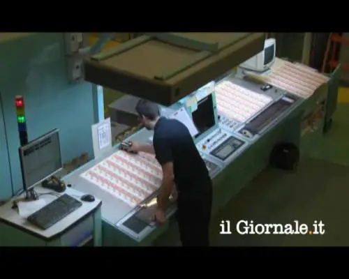 Come si producono i 10 euro...