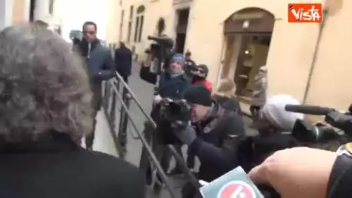 Clandestini, Casaleggio: "Consultazioni? Atto democratico"