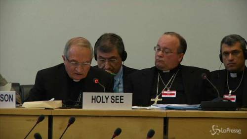 Il Vaticano: "Non ci sono scuse per abusi su minori"
