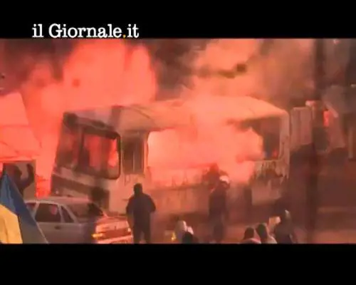 Notte di guerriglia a Kiev