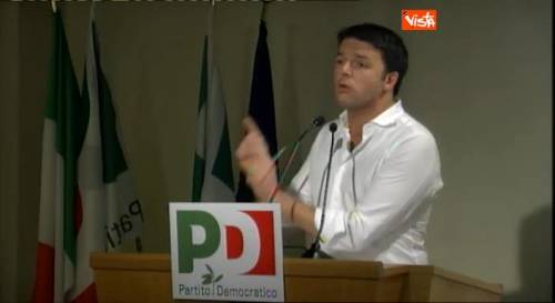 Renzi zittisce Cuperlo: "Sei stato eletto nel listino"