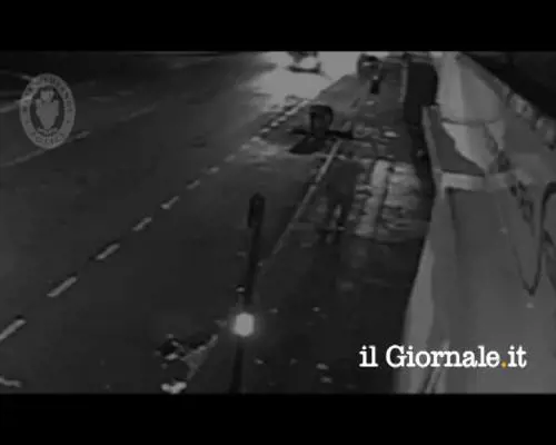 Inghilterra, pestaggio e rapina in strada