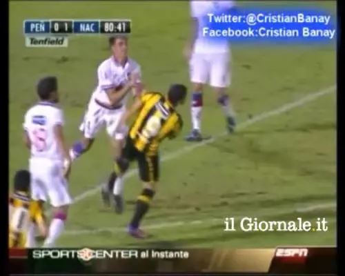 Uruguay: partita di calcio finisce in rissa.