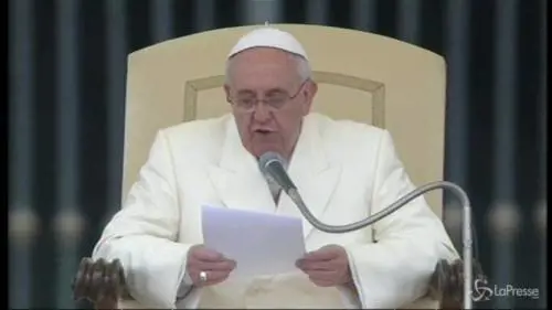 Siria: il papa chiama la cessazione delle violenze