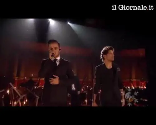 Gli One Direction non sanno più cantare? Sentite come stonano (per scherzo)